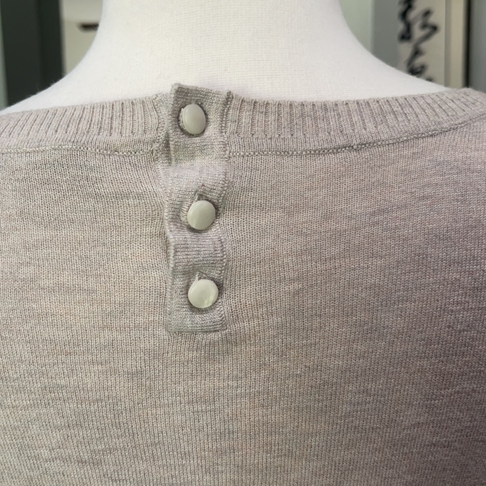 Ann Taylor Loft Sweater - Picture 4 of 9